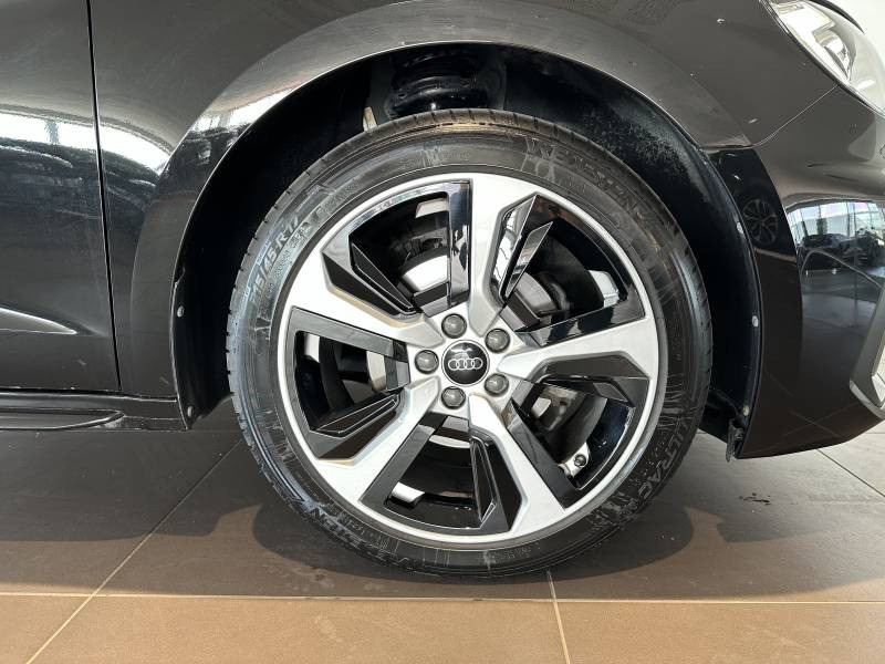 Audi A1 Sportback Sportback 30 TFSI 110 ch S tronic 7 S line  occasion  ROISSY-EN-France - photo n7