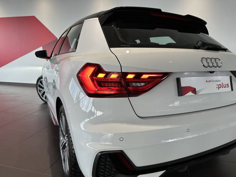 Audi A1 Sportback Sportback 30 TFSI 110 ch S tronic 7 S line  occasion  ROISSY-EN-France - photo n6