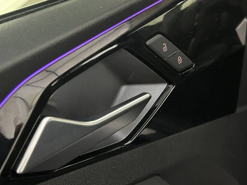 Audi A1 Sportback Sportback 30 TFSI 110 ch S tronic 7 S line  occasion  SAINT-OUEN - photo n10