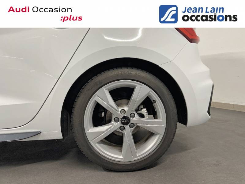 Audi A1 Sportback Sportback 30 TFSI 110 ch S tronic 7 S line  occasion  Saint-Jean-de-Maurienne - photo n9