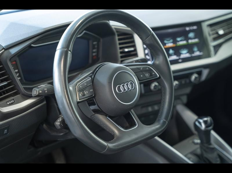 Audi A1 Sportback Sportback 30 TFSI 110ch S line S tronic 7  occasion à MONTELIMAR - photo n°8