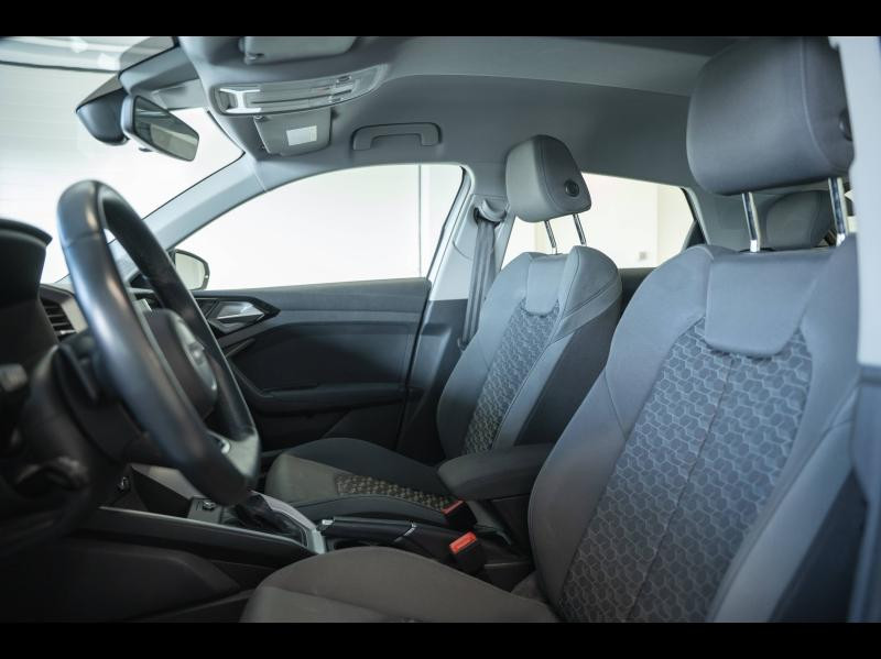Audi A1 Sportback Sportback 30 TFSI 110ch S line S tronic 7  occasion à MONTELIMAR - photo n°9