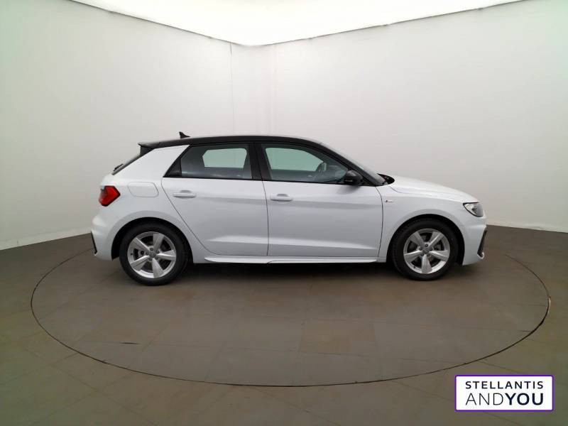 Audi A1 Sportback Sportback 30 TFSI 116 ch S tronic 7 S line  occasion à RILLIEUX LA PAPE - photo n°6