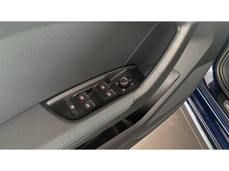 Audi A1 Sportback Sportback 30 TFSI 116 ch S tronic 7 S line  occasion  SAINT-OUEN - photo n7