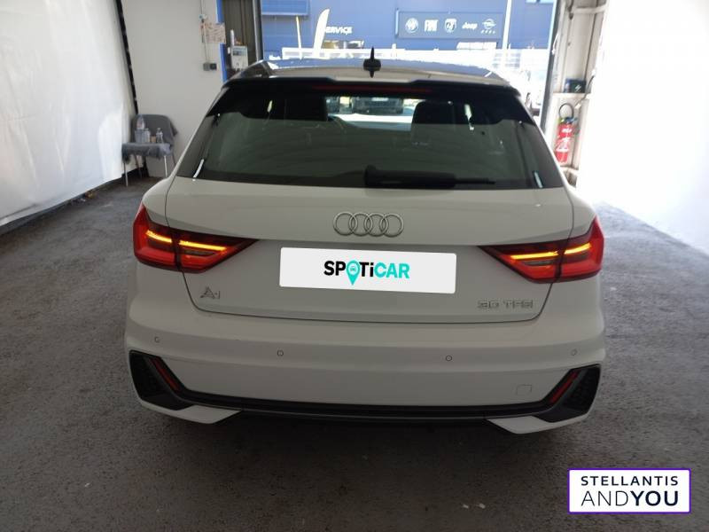 Audi A1 Sportback Sportback 30 TFSI 116 ch S tronic 7 S line  occasion  RILLIEUX LA PAPE - photo n4