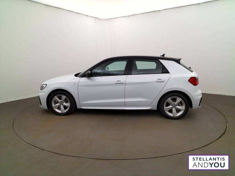 Audi A1 Sportback Sportback 30 TFSI 116 ch S tronic 7 S line  occasion à RILLIEUX LA PAPE - photo n°2