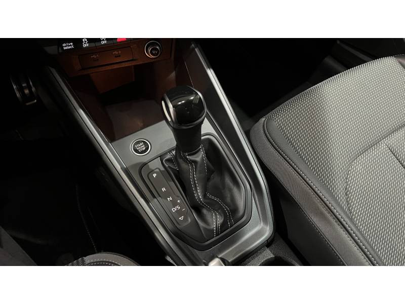 Audi A1 Sportback Sportback 35 TFSI 150 ch S tronic 7 S line  occasion à NANTERRE - photo n°6
