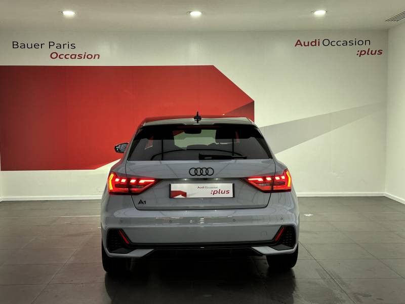 Audi A1 Sportback Sportback 35 TFSI 150 ch S tronic 7 S line  occasion  SAINT-OUEN - photo n4