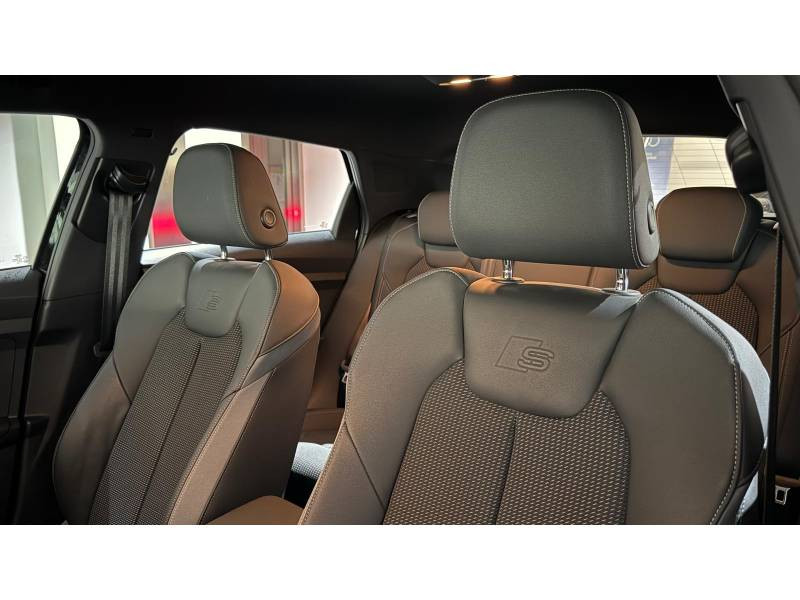 Audi A1 Sportback Sportback 35 TFSI 150 ch S tronic 7 S line  occasion  Paris - photo n8