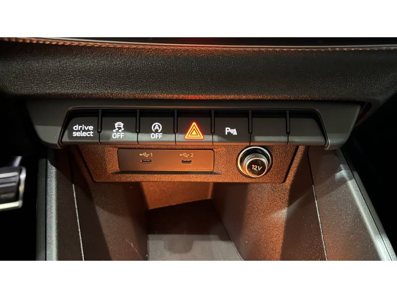 Audi A1 Sportback Sportback 35 TFSI 150 ch S tronic 7 S line  occasion à NANTERRE - photo n°8