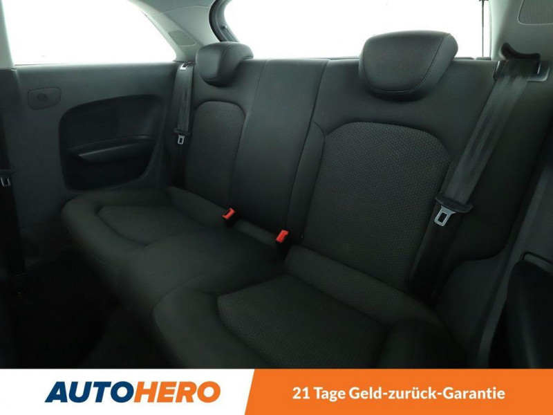 Audi A1 1.0 TFSI 82 BVM 2016 - photo n°9 Audi A1 1.0 TFSI 82 BVM  occasion à L'Union - photo n°9