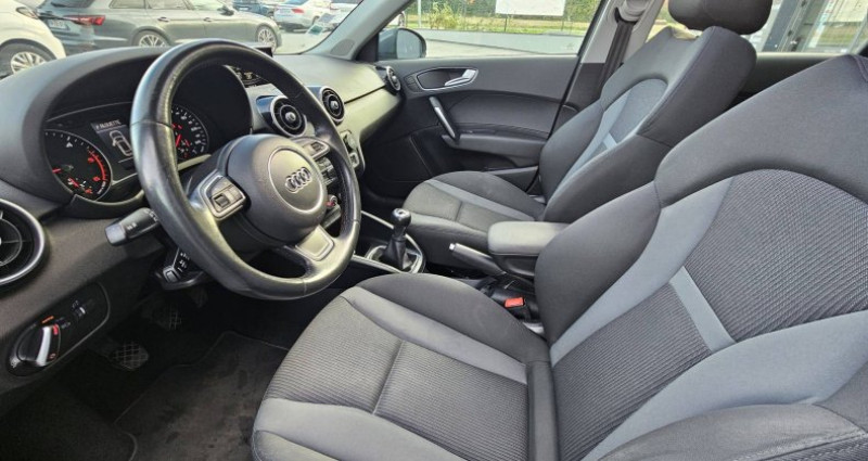 Audi A1 1.4 TDI 90ch ultra S line 2017 - photo n°3 Audi A1 1.4 TDI 90ch ultra S line  occasion à Saint-Jean-de-Linières - photo n°3