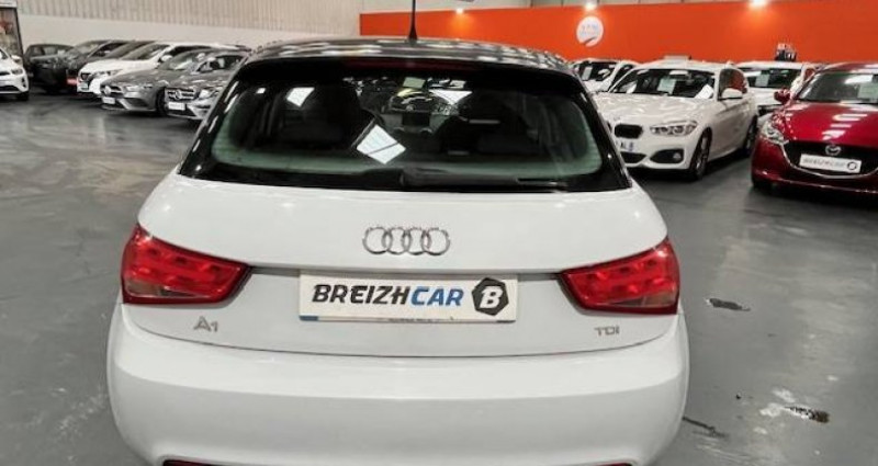 Audi A1 1.6 TDI 90ch FAP Urban Sport S tronic 7 2014 - photo n°5 Audi A1 1.6 TDI 90ch FAP Urban Sport S tronic 7  occasion à Guipavas - photo n°5