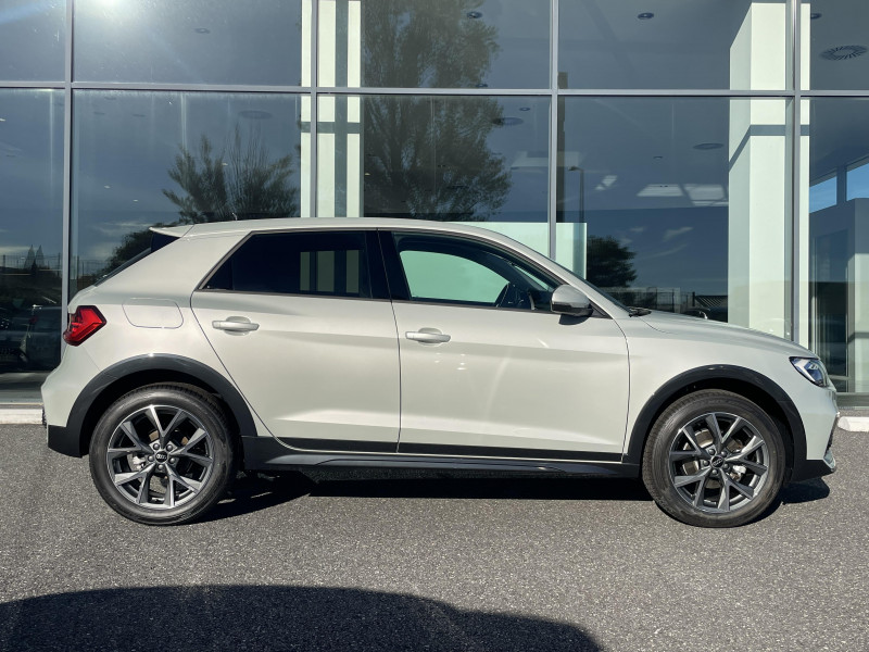 Audi A1 A1 Allstreet 30 TFSI 116 ch S tronic 7  5p 2024 - photo n°12 Audi A1 A1 Allstreet 30 TFSI 116 ch S tronic 7  5p  occasion à Onet-le-Château - photo n°12