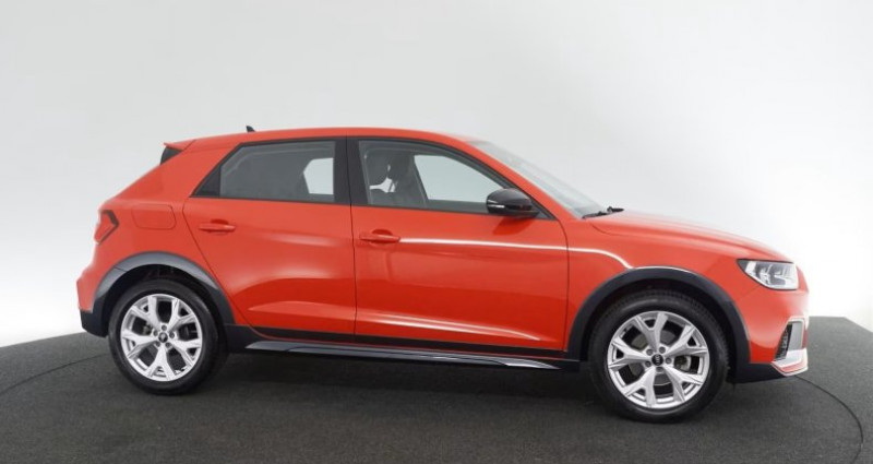 Audi A1 CITYCARVER 30 TFSI 110 ch S tronic 7 Design 2021 - photo n°4 Audi A1 CITYCARVER 30 TFSI 110 ch S tronic 7 Design  occasion à Colmar - photo n°4