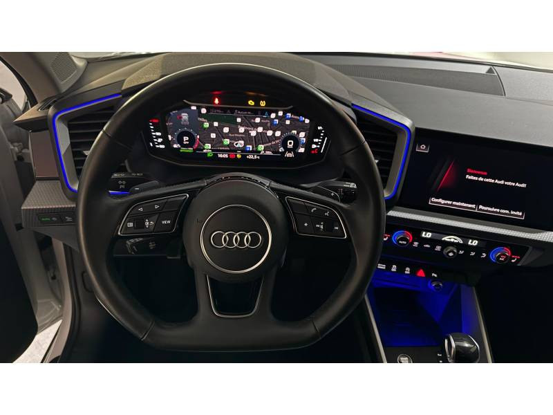 Audi A1 Citycarver 35 TFSI 150 ch S tronic 7 Design Luxe  occasion  Paris - photo n7