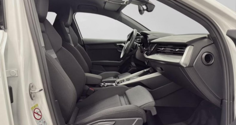 Audi A3 Sportback 1.4 40 TFSI e - 204 - BV S-Tronic 6 8Y S line PHASE 1 2022 - photo n°6 Audi A3 Sportback 1.4 40 TFSI e - 204 - BV S-Tronic 6 8Y S line PHASE 1  occasion à Ozoir-la-Ferrière - photo n°6