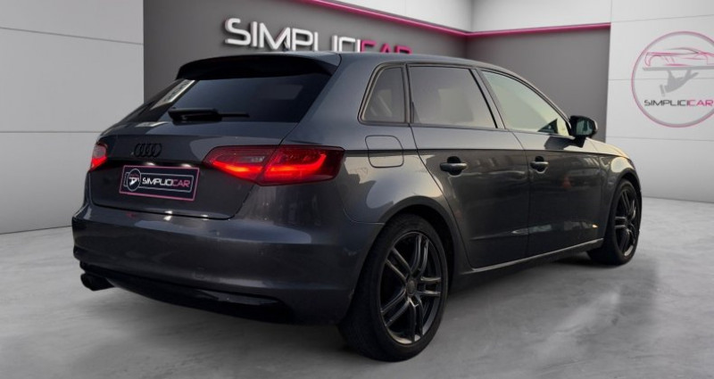 Audi A3 Sportback 1.4 TFSI 122 Ambition Luxe S tronic 7  occasion � Genay - photo n�3