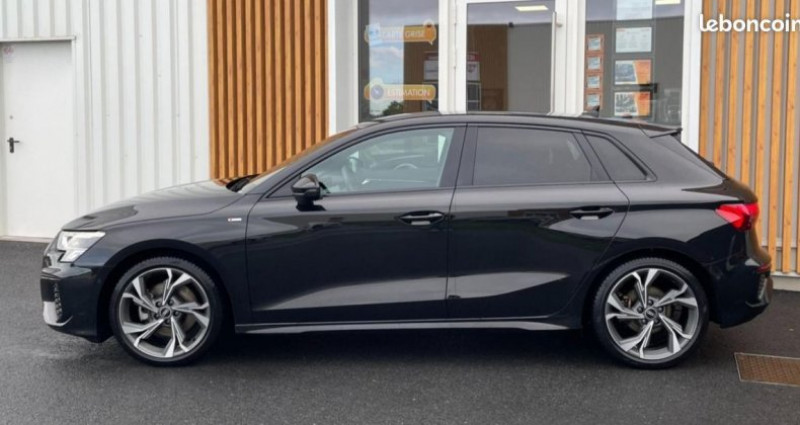 Audi A3 Sportback 1.5 35 TFSI 150 HYBRID MHEV S-LINE EDITION S-TRONIC BVA 2020 - photo n°4 Audi A3 Sportback 1.5 35 TFSI 150 HYBRID MHEV S-LINE EDITION S-TRONIC BVA  occasion à CHOLET - photo n°4