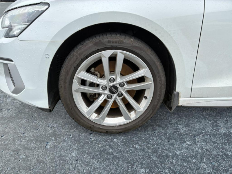 Audi A3 Sportback 1.5 35 TFSI 150ch S-Tronic 7  Design luxe  occasion � Lab�ge - photo n�9