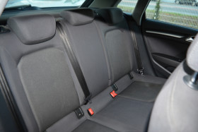 Audi A3 Sportback 1.6 TDI 110CH BUSINESS LINE  occasion  Toulouse - photo n13