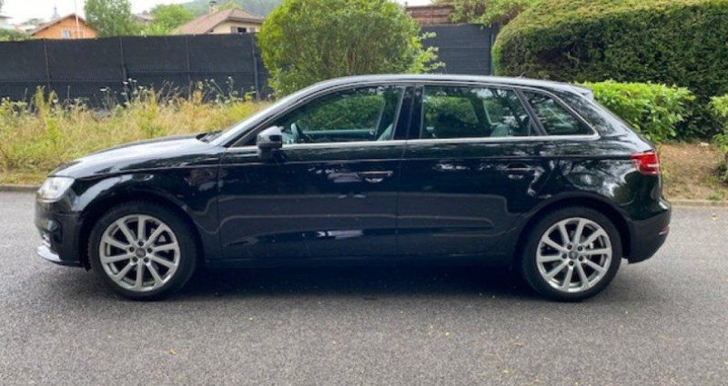 Audi A3 Sportback 1.6 TDI 116 S tronic 7 Design 2017 - photo n°4 Audi A3 Sportback 1.6 TDI 116 S tronic 7 Design  occasion à allonzier de la caille - photo n°4