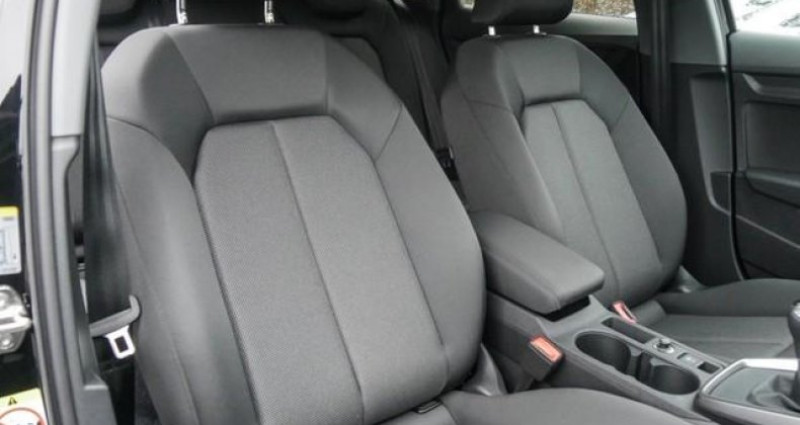 Audi A3 Sportback 30 advanced LM17 NAVI  SITZHEIZUNG  - photo n°6 Audi A3 Sportback 30 advanced LM17 NAVI  SITZHEIZUNG  occasion à LEIMBACH - photo n°6