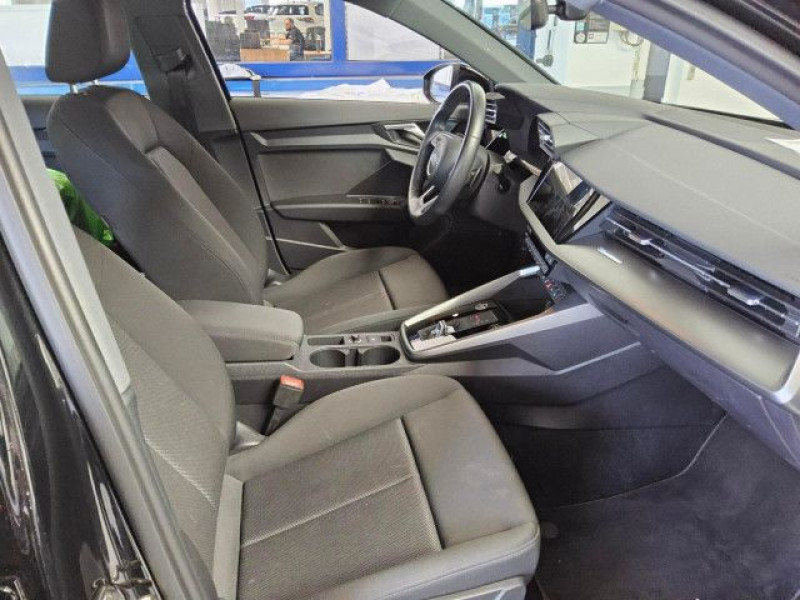 Audi A3 Sportback 30 TDI 116 BVA  occasion  Beaupuy - photo n3