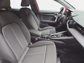 Audi A3 Sportback 30 TFSI  110 BVA  occasion  Beaupuy - photo n5