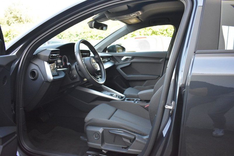 Audi A3 Sportback 30 TFSI  110 BVA  occasion  Beaupuy - photo n5