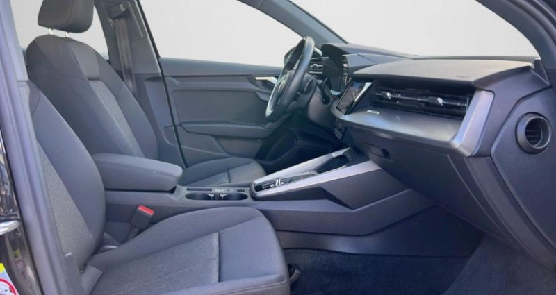 Audi A3 Sportback 30 TFSI S tronic NAVI PLUS PDC SITZ  - photo n°4 Audi A3 Sportback 30 TFSI S tronic NAVI PLUS PDC SITZ  occasion à LEIMBACH - photo n°4