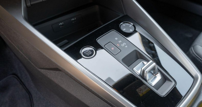 Audi A3 Sportback 30TDI Stronic Navi LED GRA PDC SHZ  - photo n°7 Audi A3 Sportback 30TDI Stronic Navi LED GRA PDC SHZ  occasion à LEIMBACH - photo n°7
