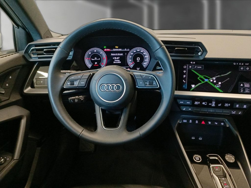Audi A3 Sportback 35 TDI 150 BVA  occasion  Beaupuy - photo n8