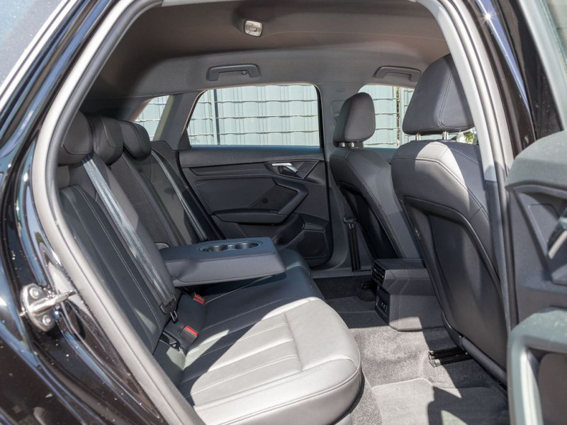 Audi A3 Sportback 35 TDI 150 BVA  occasion  Beaupuy - photo n5