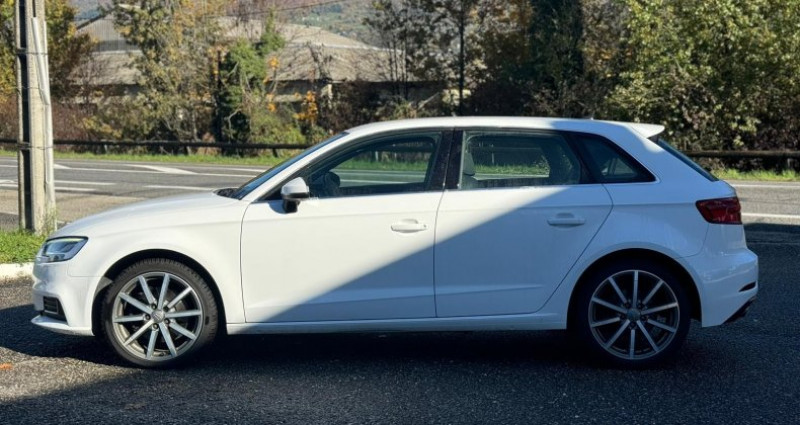 Audi A3 Sportback 35 TDI 150 S tronic 7 Design Luxe 2019 - photo n°4 Audi A3 Sportback 35 TDI 150 S tronic 7 Design Luxe  occasion à Challes-les-Eaux - photo n°4