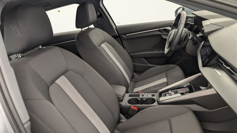 Audi A3 Sportback 35 TDI 150 S tronic 7 Design  occasion � SAINT-GREGOIRE - photo n�9