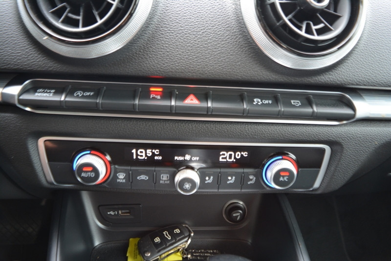 Audi A3 Sportback 35 TDI 150CH DESIGN LUXE S TRONIC 7 EURO6D-T 113G  occasion  Toulouse - photo n16