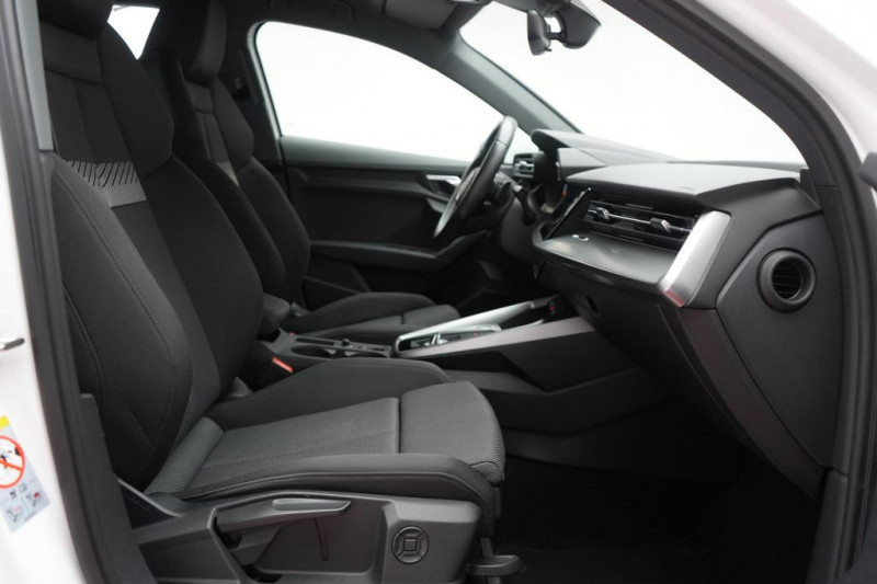 Audi A3 Sportback 35 TFSI 150 BVA  occasion  Beaupuy - photo n4