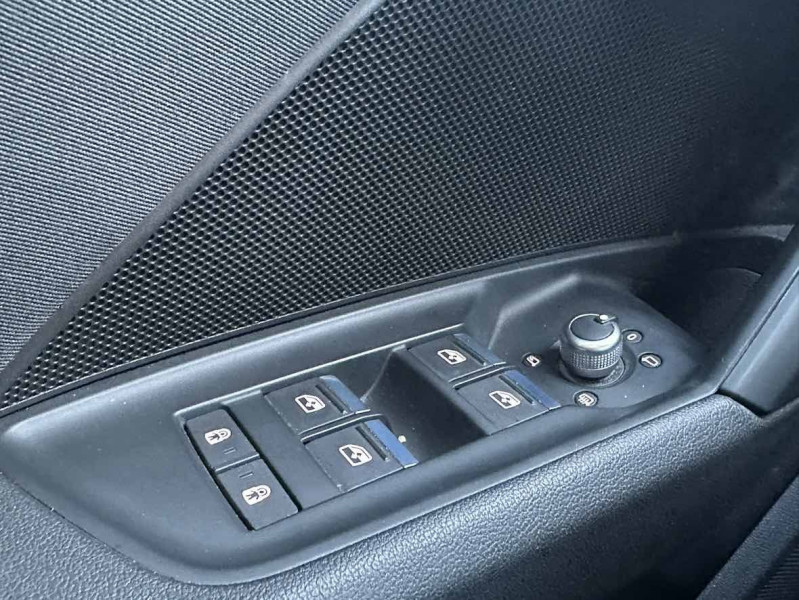 Audi A3 Sportback 35 TFSI 150CH S LINE S TRONIC 7  occasion  Labge - photo n11