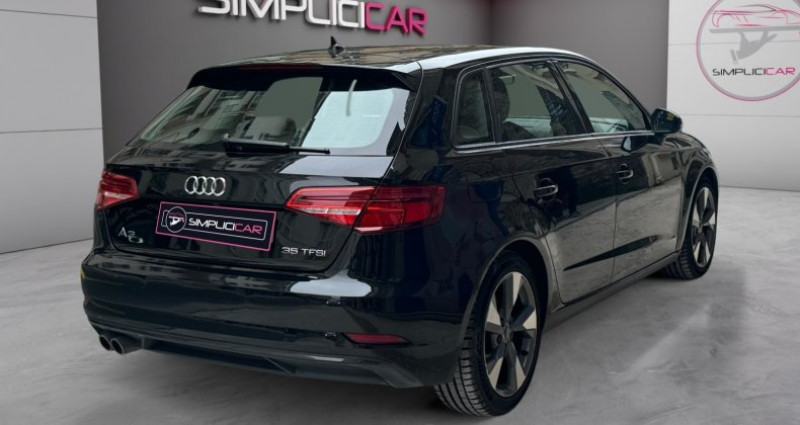 Audi A3 Sportback 35 TFSI CoD 150 S tronic 7 Midnight Series 2019 - photo n°3 Audi A3 Sportback 35 TFSI CoD 150 S tronic 7 Midnight Series  occasion à PARIS - photo n°3