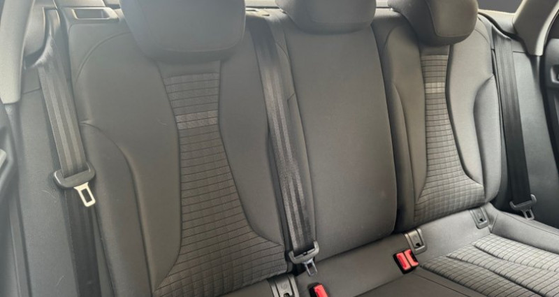 Audi A3 Sportback 35 TFSI CoD 150 S tronic 7 Midnight Series 2019 - photo n°4 Audi A3 Sportback 35 TFSI CoD 150 S tronic 7 Midnight Series  occasion à PARIS - photo n°4