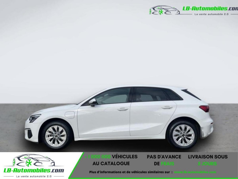 Audi A3 Sportback 35 TFSI Mild Hybrid 150 BVA 2024 - photo n°6 Audi A3 Sportback 35 TFSI Mild Hybrid 150 BVA  occasion à Beaupuy - photo n°6