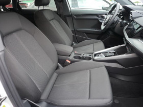 Audi A3 Sportback 40 TFSIe 204 BVA  occasion  Beaupuy - photo n4