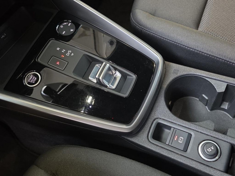 Audi A3 Sportback 40 TFSIe 204 BVA  occasion � L'Union - photo n�11