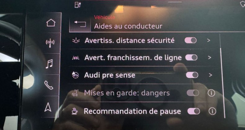 Audi A3 Sportback 40 TFSIe 204 S tronic 6 2021 - photo n°7 Audi A3 Sportback 40 TFSIe 204 S tronic 6  occasion à CHANAS - photo n°7