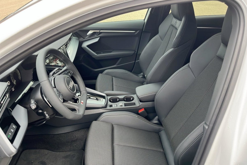 Audi A3 Sportback 45 TFSI E HYBRIDE RECHARGEABLE 272 S TRONIC 6 S LINE  occasion � SAINT-GREGOIRE - photo n�9