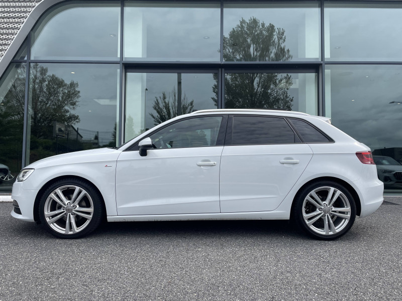 Audi A3 Sportback A3 Sportback 1.6 TDI 110 S Line 5p  occasion  Onet-le-Chteau - photo n4