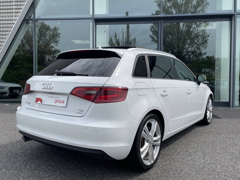 Audi A3 Sportback A3 Sportback 1.6 TDI 110 S Line 5p  occasion  Onet-le-Chteau - photo n3