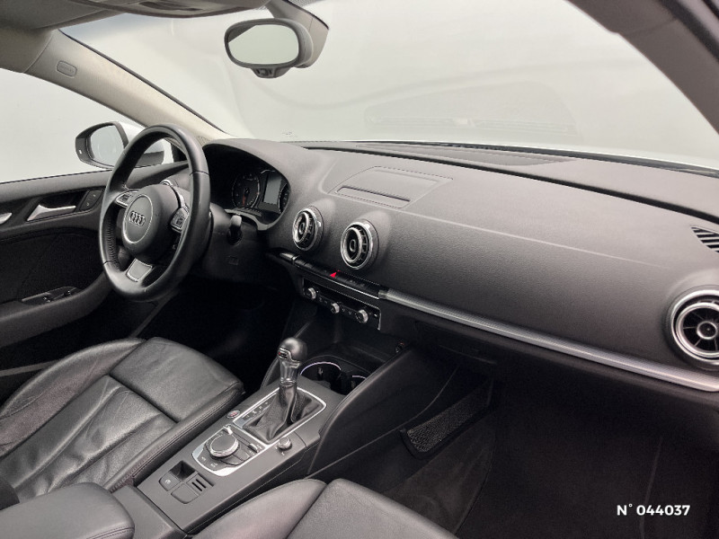 Audi A3 Sportback A3 Sportback 1.8 TFSI 180 Ambition Luxe S tronic 7  occasion � Saint-Maximin - photo n�10