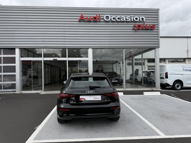 Audi A3 Sportback A3 Sportback 30 TDI 116 Business line 5p  occasion  Aurillac - photo n4